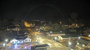 Weather camera view of Russell County Courthouse.