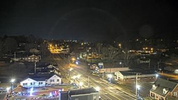 Weather camera view of Russell County Courthouse.