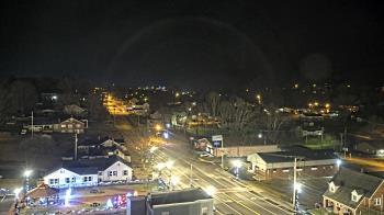 Weather camera view of Russell County Courthouse.
