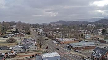 Weather camera view of Russell County Courthouse.