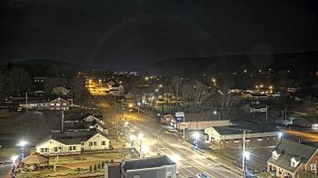 Weather camera view of Russell County Courthouse.
