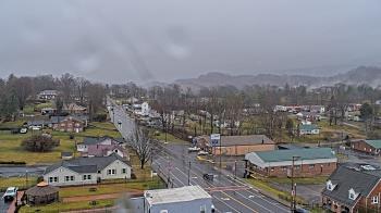 Weather camera view of Russell County Courthouse.