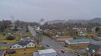 Weather camera view of Russell County Courthouse.