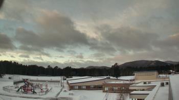 Weather camera view of Stuart M Townsend Elementary School.