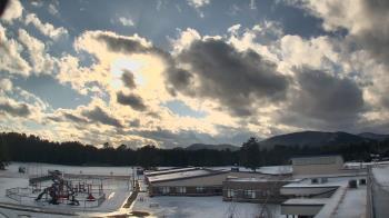 Weather camera view of Stuart M Townsend Elementary School.