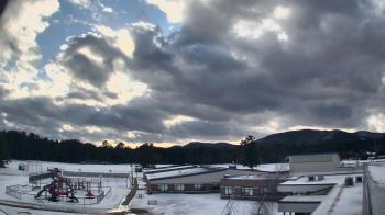 Weather camera view of Stuart M Townsend Elementary School.