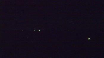 Weather camera view of Lowell MS.