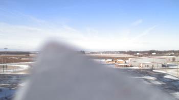 Weather camera view of Lowell MS.