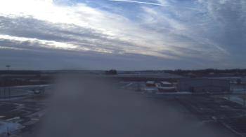 Weather camera view of Lowell MS.