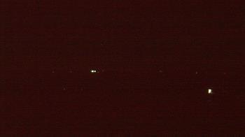 Weather camera view of Lowell MS.