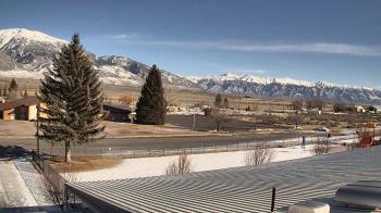 Weather camera view of Mackay Joint SD 182.