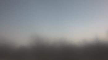 Weather camera view of Lincoln Elementary School.