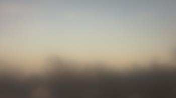 Weather camera view of Lincoln Elementary School.