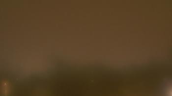 Weather camera view of Lincoln Elementary School.