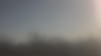 Weather camera view of Lincoln Elementary School.