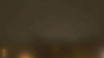 Weather camera view of Lincoln Elementary School.