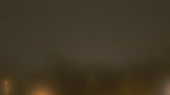 Weather camera view of Lincoln Elementary School.