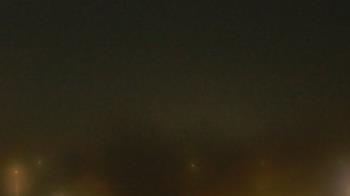 Weather camera view of Lincoln Elementary School.