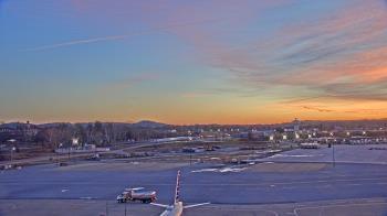Weather camera view of Harrisburg International Airport.