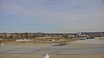 Weather camera view of Harrisburg International Airport.