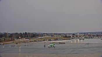 Weather camera view of Harrisburg International Airport.