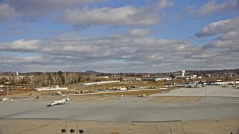 Weather camera view of Harrisburg International Airport.