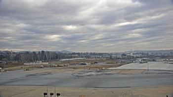 Weather camera view of Harrisburg International Airport.