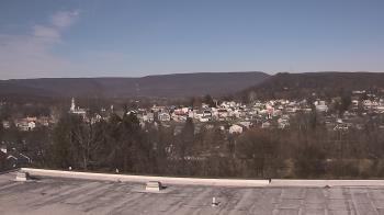 Weather camera view of Juniata High School.