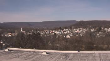 Weather camera view of Juniata High School.