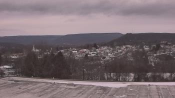 Weather camera view of Juniata High School.