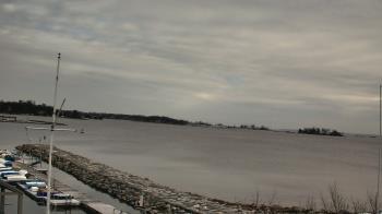 Weather camera view of Beach Point Club.