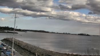 Weather camera view of Beach Point Club.