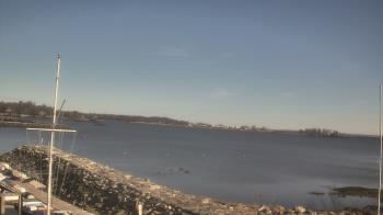 Weather camera view of Beach Point Club.