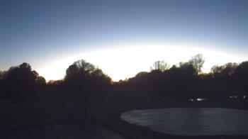 Weather camera view of Windyke Country Club.