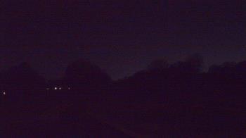 Weather camera view of Windyke Country Club.