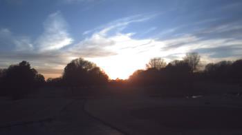 Weather camera view of Windyke Country Club.