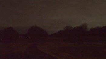 Weather camera view of Windyke Country Club.