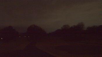 Weather camera view of Windyke Country Club.