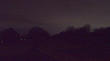 Weather camera view of Windyke Country Club.