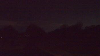 Weather camera view of Windyke Country Club.