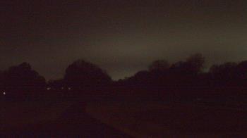 Weather camera view of Windyke Country Club.