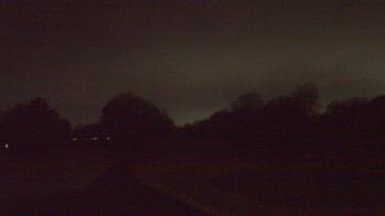 Weather camera view of Windyke Country Club.