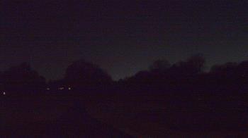 Weather camera view of Windyke Country Club.