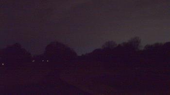 Weather camera view of Windyke Country Club.