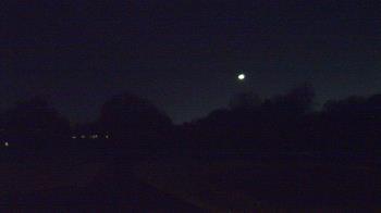 Weather camera view of Windyke Country Club.