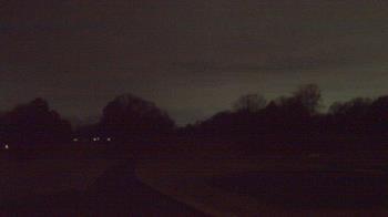 Weather camera view of Windyke Country Club.