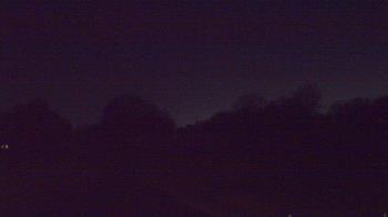Weather camera view of Windyke Country Club.