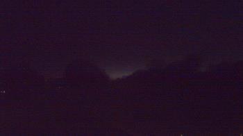 Weather camera view of Windyke Country Club.