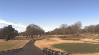 Weather camera view of Windyke Country Club.