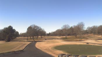 Weather camera view of Windyke Country Club.